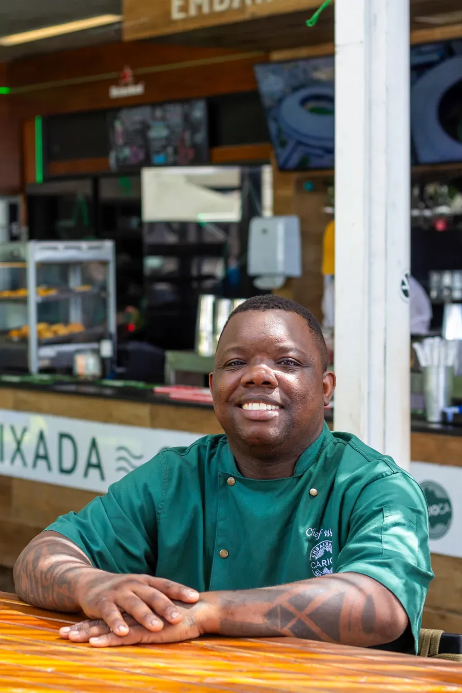 Chef Walace da Embaixada Carioca — restaurante no Morro da Urca com vista para o Pão de Açúcar, Rio de Janeiro
